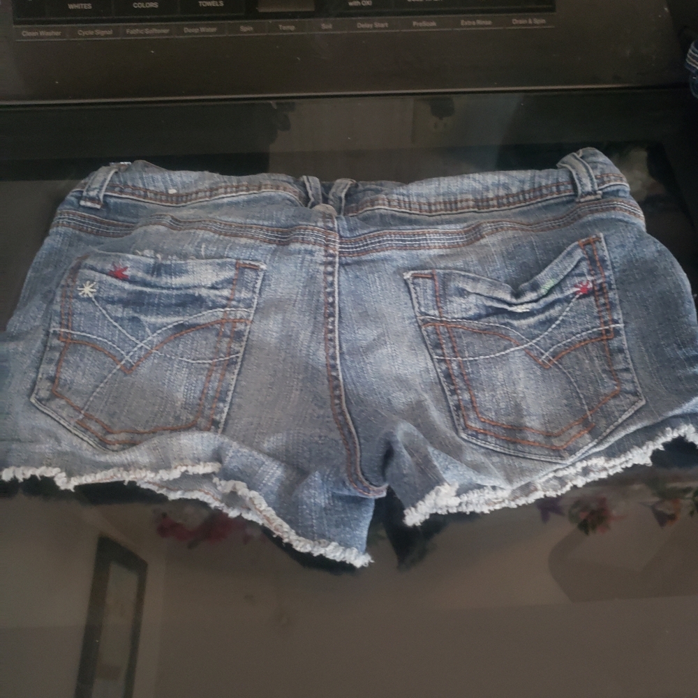 Bongo shorts size 7